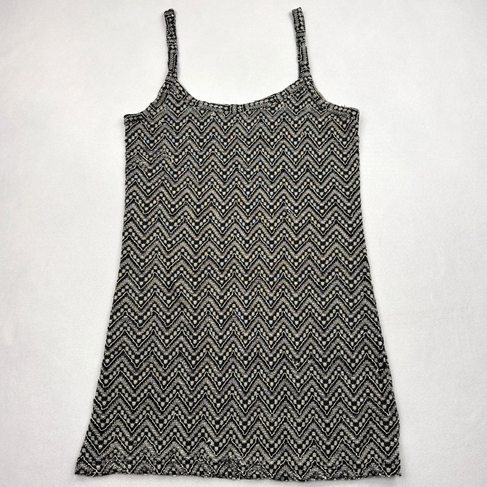 BKE Lace Cami Tank Top Womens Medium Black White Chevron Zig Zag Stretch Canada